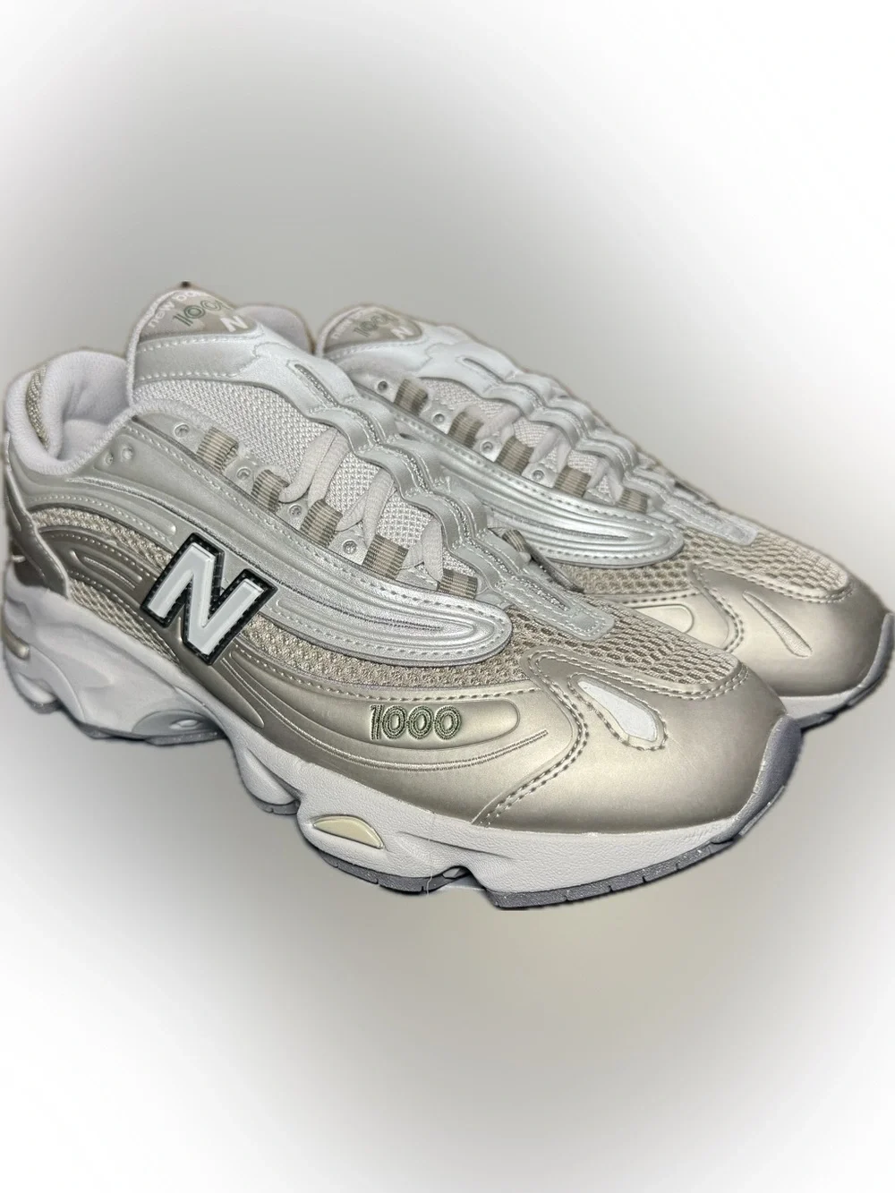 New Balance 1000 Size 9.5 Men’s
